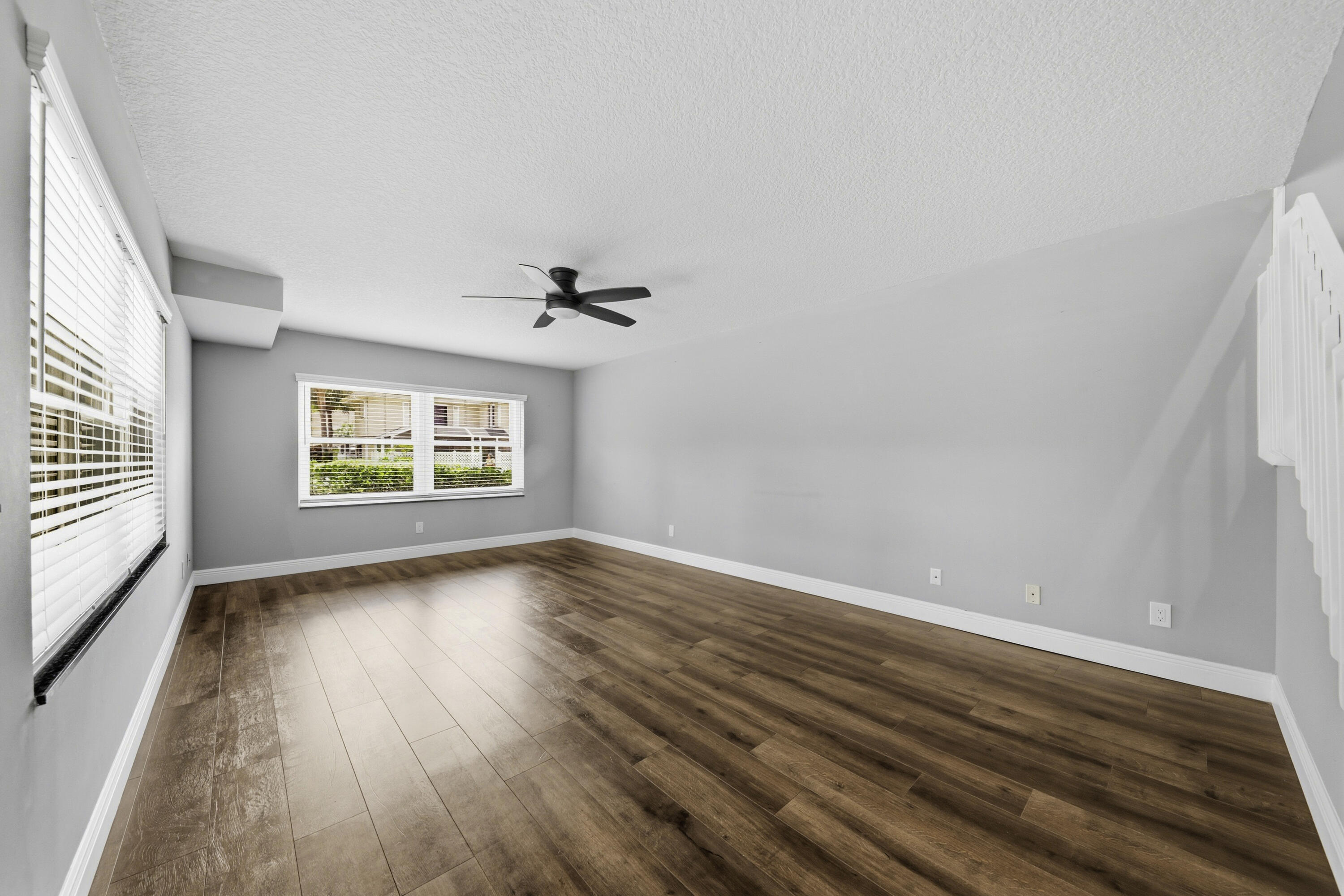 4802 Roxbury Court Boynton Beach, FL 33436 - Photo 11 of 41 005_f8_4802_Roxbury_Ct