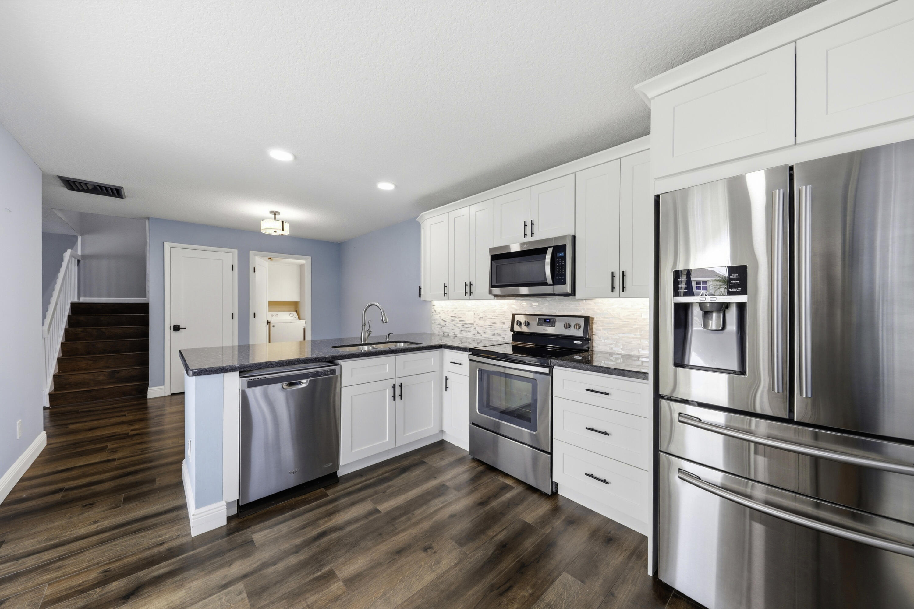 4802 Roxbury Court Boynton Beach, FL 33436 - Photo 3 of 41 014_f8_4802_Roxbury_Ct