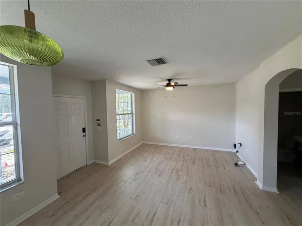 $2,300 | 1532 Blue Magnolia Road, Brandon, FL 33510