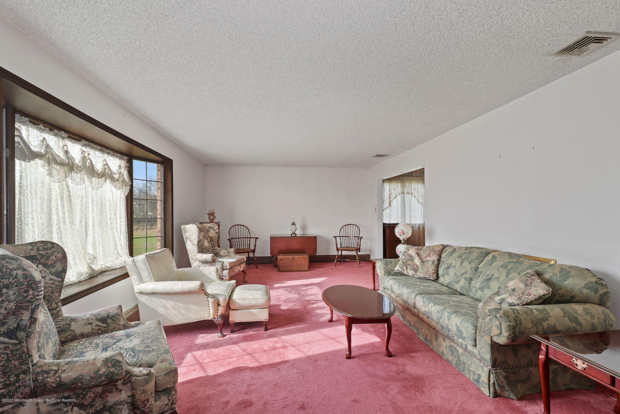 36 Bunting Bridge Road Cookstown, NJ 08511 - Photo 22 of 60 010_36_Bunting_Bridge_Rd_314767_587508