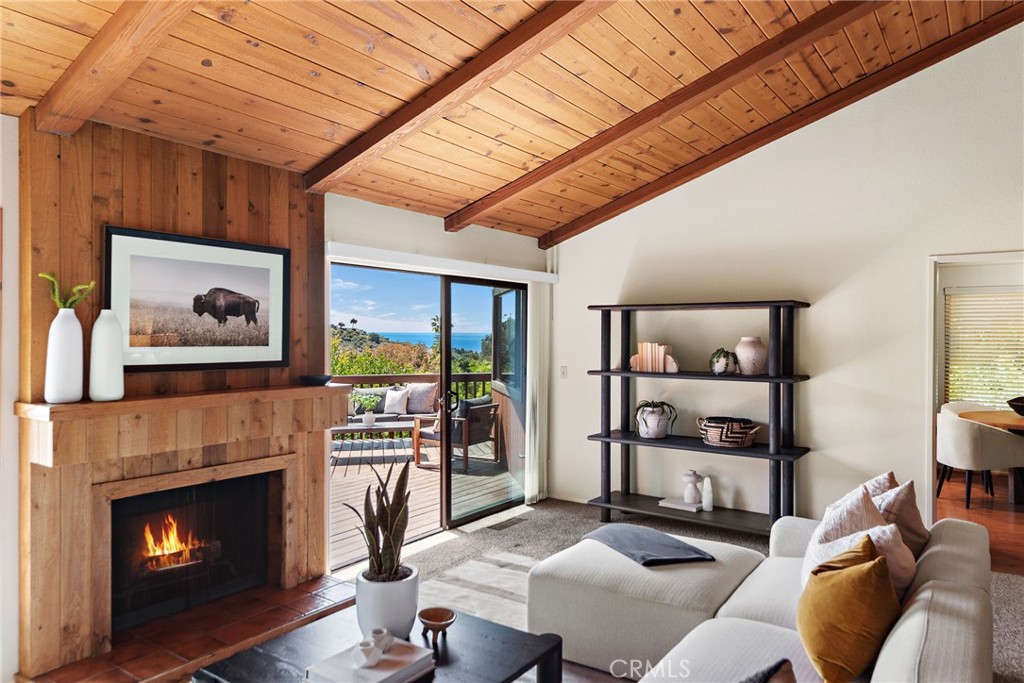 1362 Morningside Drive Laguna Beach, CA 92651 - Photo 12 of 42