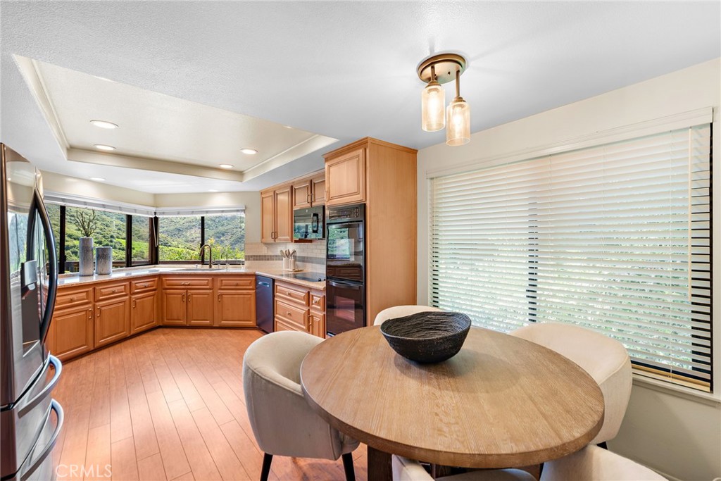 1362 Morningside Drive Laguna Beach, CA 92651 - Photo 14 of 42