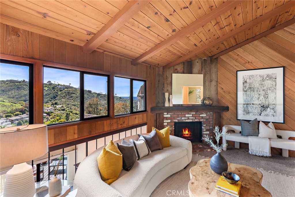 1362 Morningside Drive Laguna Beach, CA 92651 - Photo 25 of 42