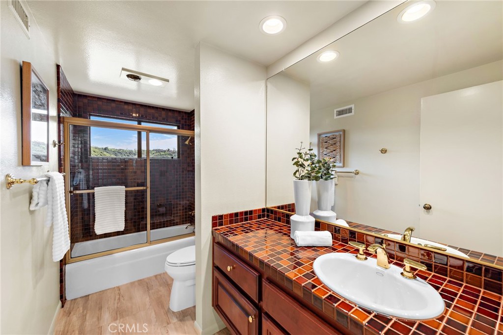 1362 Morningside Drive Laguna Beach, CA 92651 - Photo 27 of 42