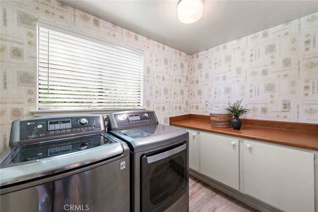 1362 Morningside Drive Laguna Beach, CA 92651 - Photo 35 of 42