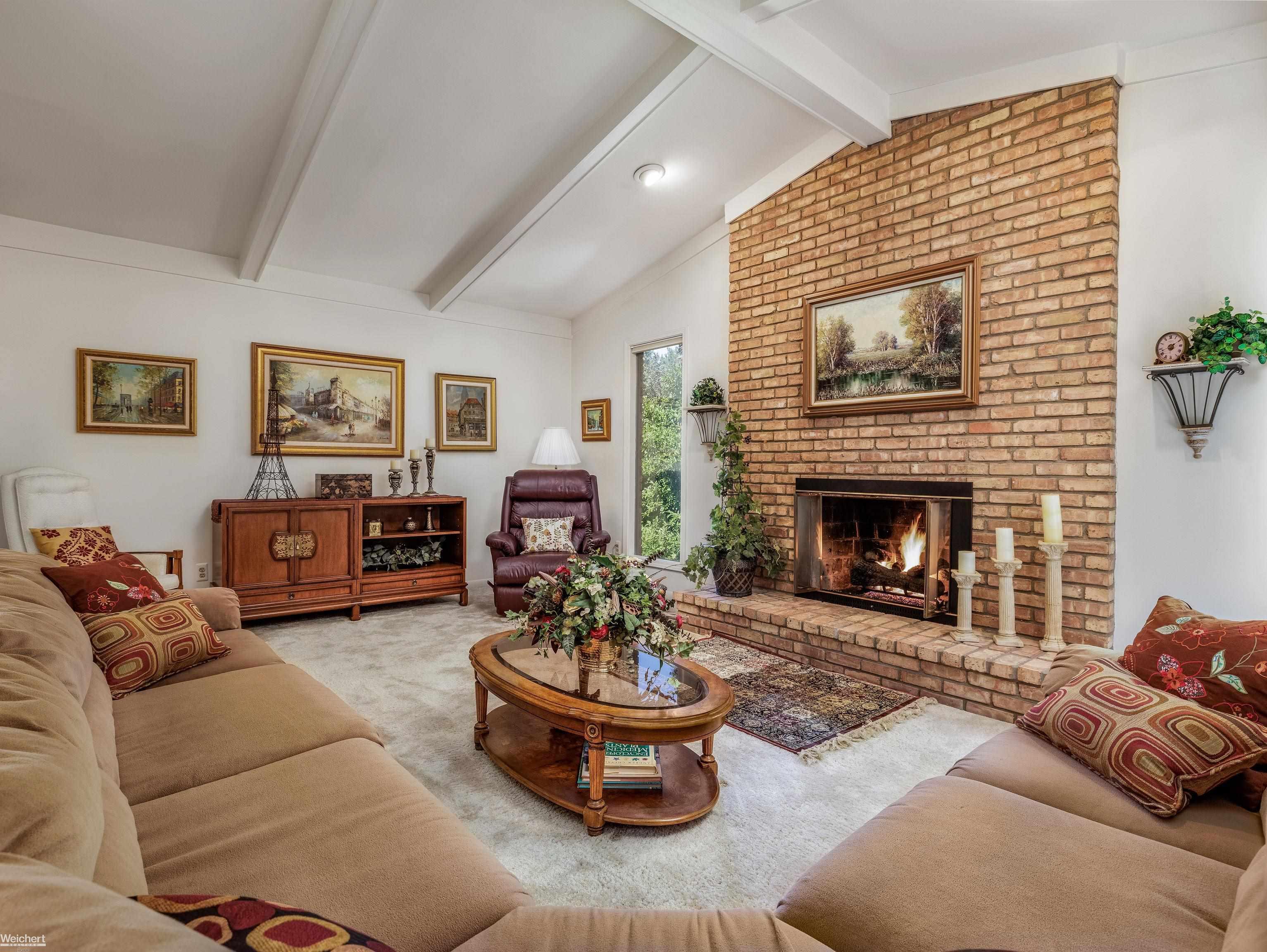 457 Lake Forest Road Rochester, MI 48309 - Photo 11 of 36