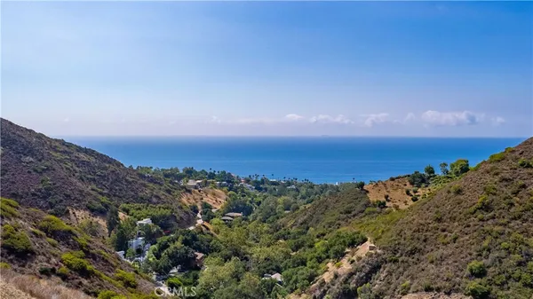 $4,499,999 | 5767 Latigo Canyon Road, Malibu, CA 90265