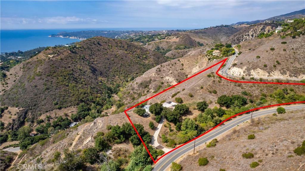 5767 Latigo Canyon Road Malibu, CA 90265 - Photo 29 of 54
