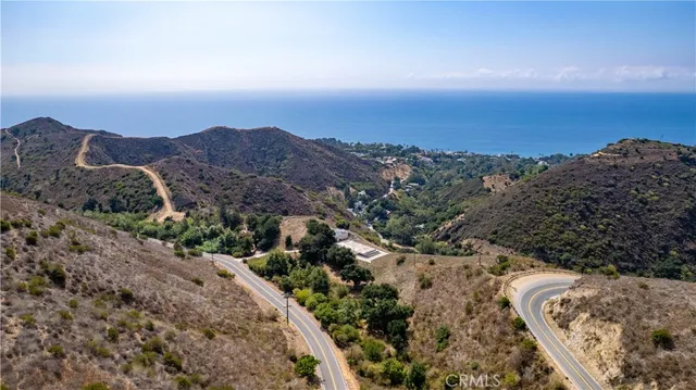 $4,950,000 | 5767 Latigo Canyon Road, Malibu, CA 90265
