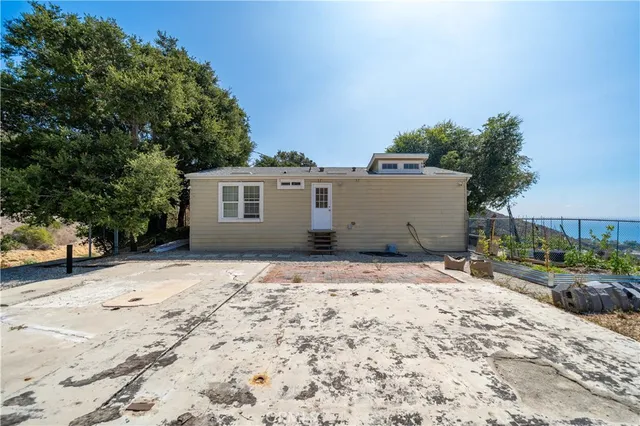 $4,950,000 | 5767 Latigo Canyon Road, Malibu, CA 90265