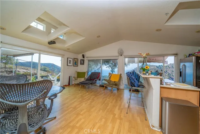 $4,950,000 | 5767 Latigo Canyon Road, Malibu, CA 90265