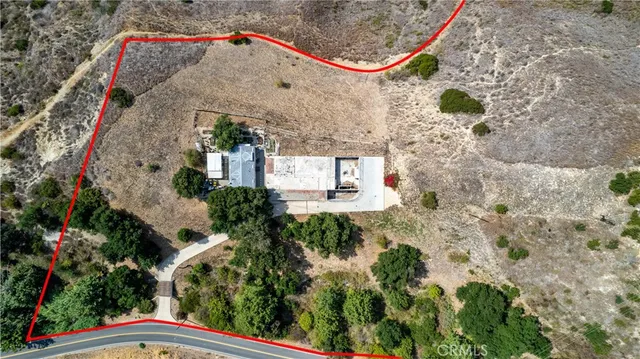 $4,950,000 | 5767 Latigo Canyon Road, Malibu, CA 90265