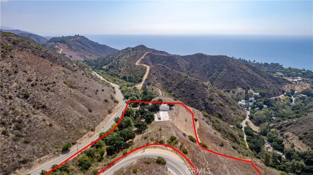$4,950,000 | 5767 Latigo Canyon Road, Malibu, CA 90265