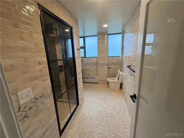 $2,100 | 130 Linwood Avenue, Buffalo, NY 14209