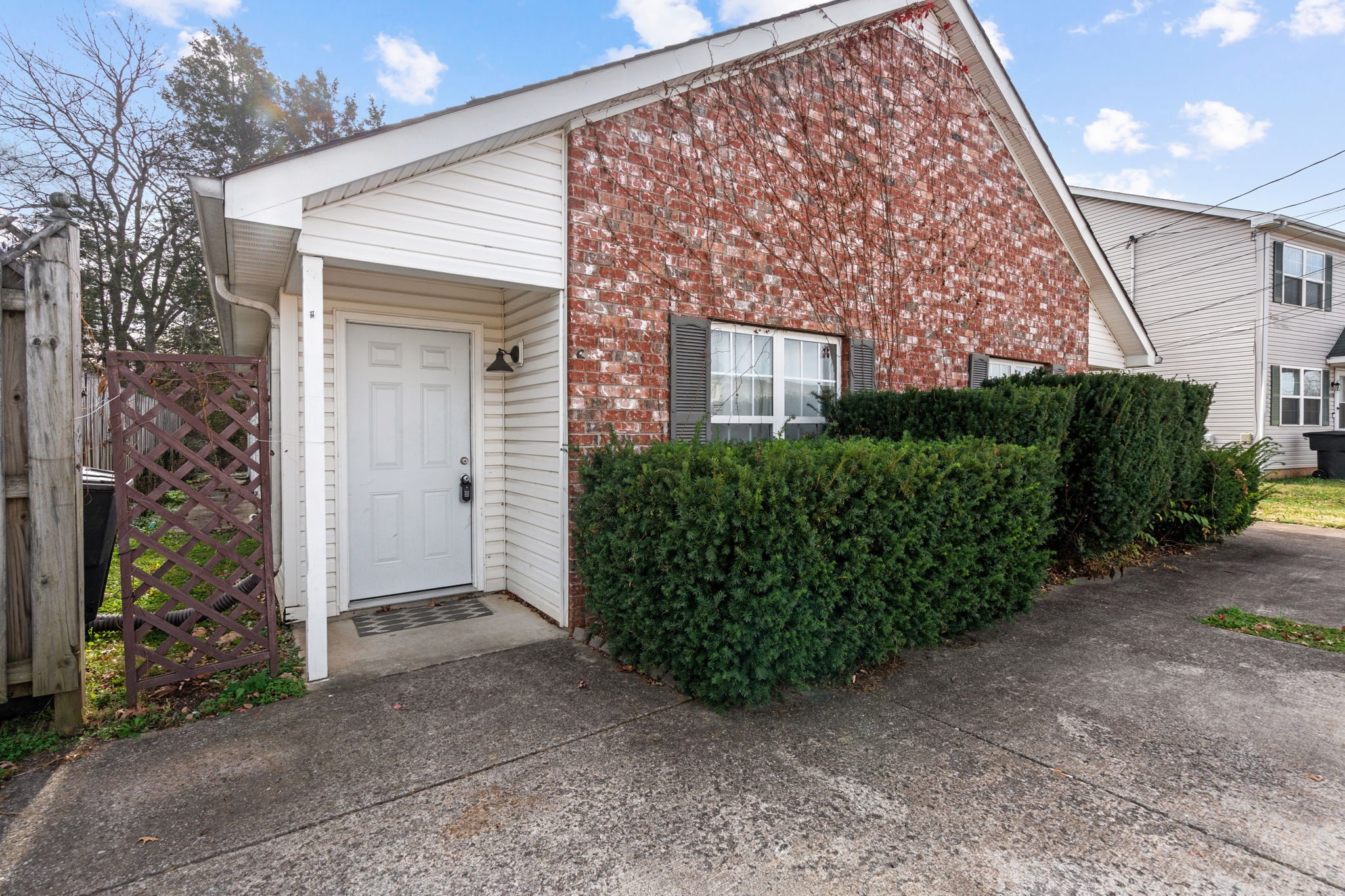 1576 Chariot Drive Murfreesboro, TN 37130 - Photo 4 of 21