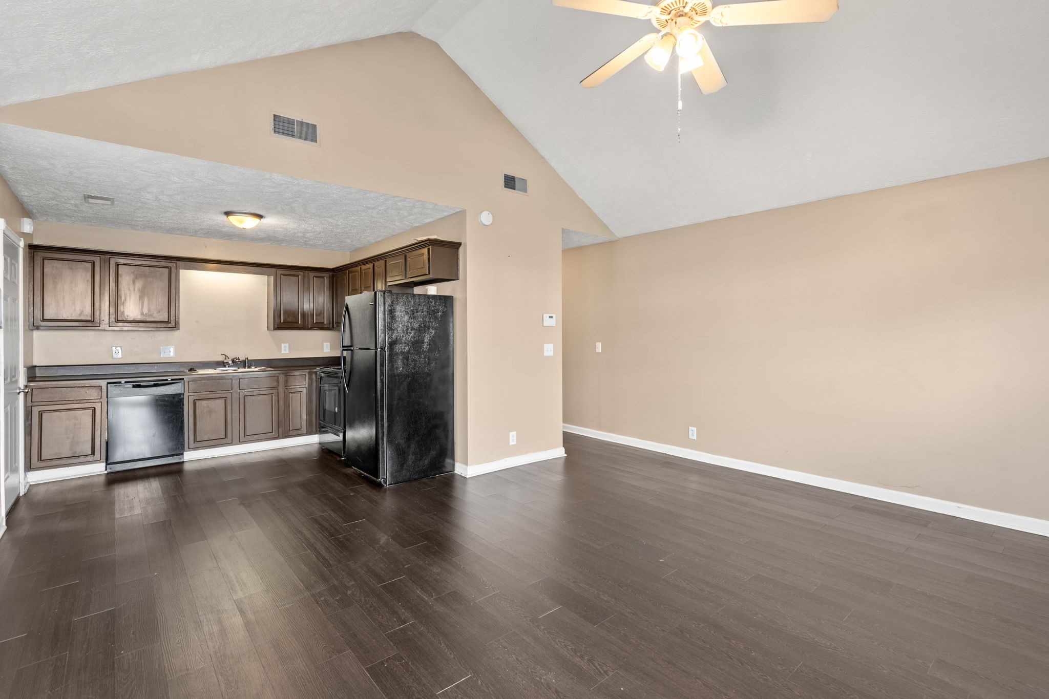 1576 Chariot Drive Murfreesboro, TN 37130 - Photo 6 of 21