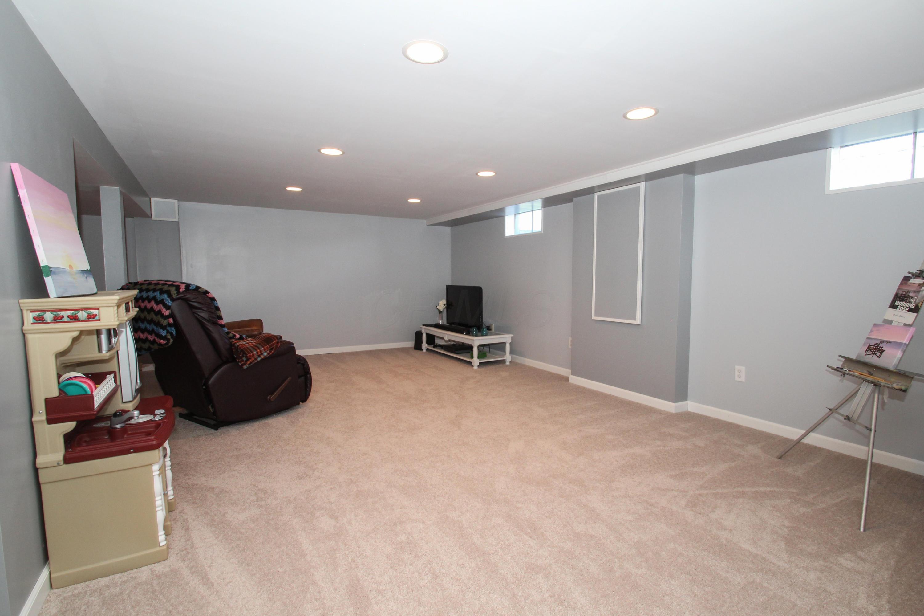 12188 Basil Road Northwest Baltimore, OH 43105 - Photo 34 of 53 Gallery Image 34