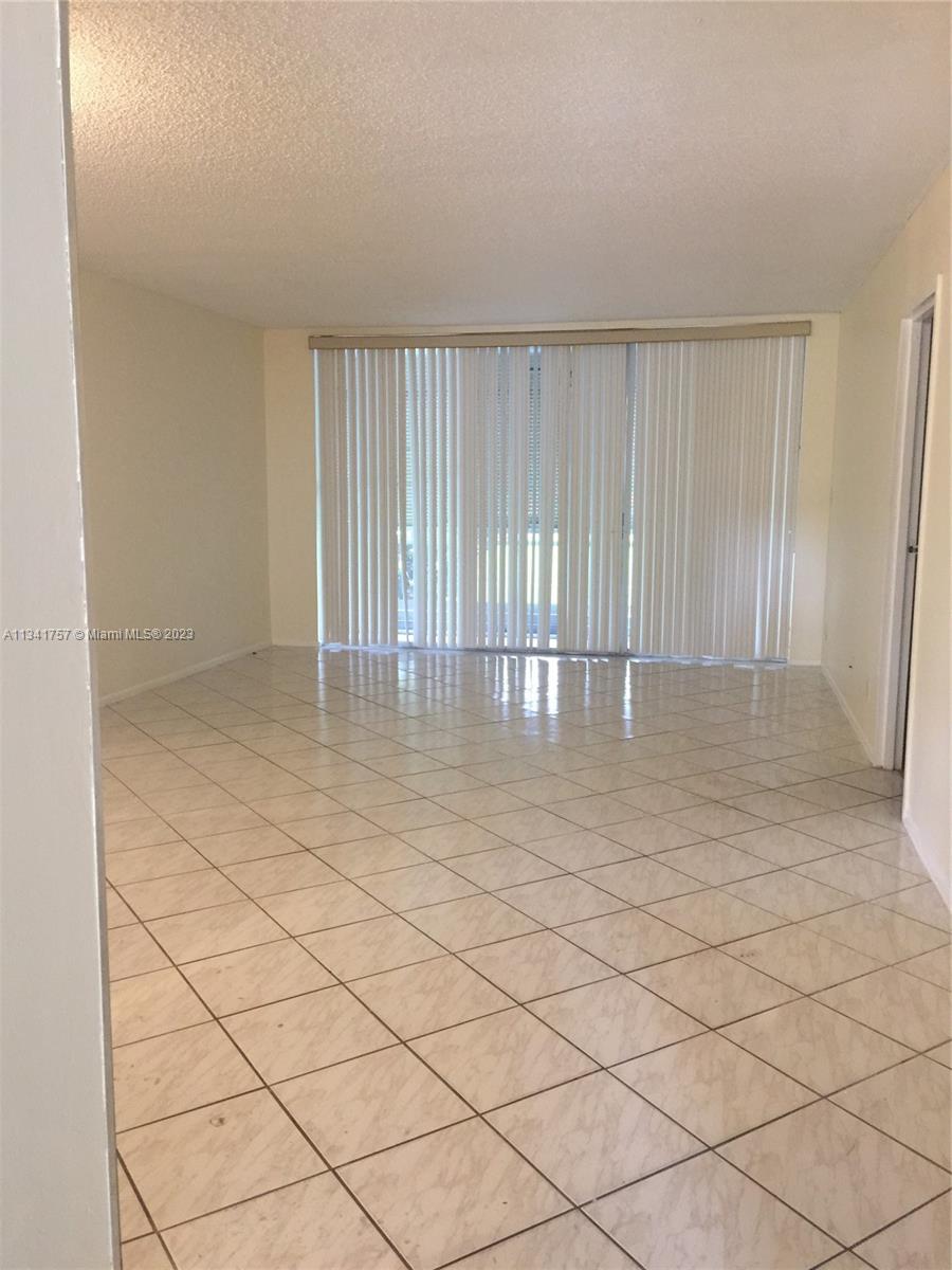 8311 Sands Point Boulevard, Unit R101 Tamarac, FL 33321 - Photo 15 of 29 Gallery Image 15