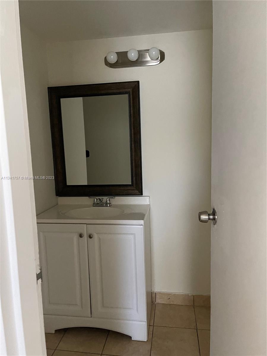 8311 Sands Point Boulevard, Unit R101 Tamarac, FL 33321 - Photo 19 of 29 Gallery Image 19