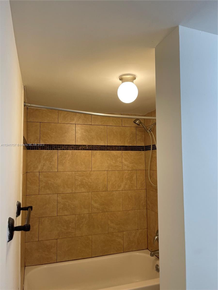 8311 Sands Point Boulevard, Unit R101 Tamarac, FL 33321 - Photo 21 of 29 Gallery Image 21