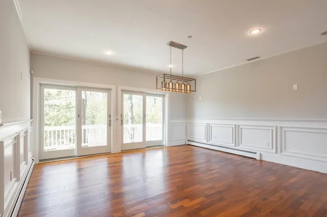 $2,249,000 | 51 Depot Road, Hampton Falls, NH 03844