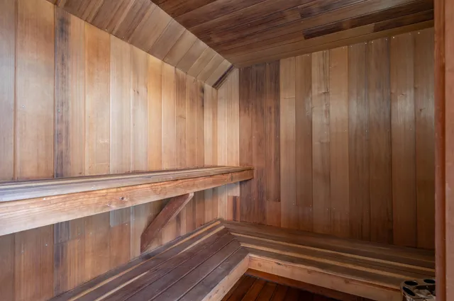 $2,249,000 | 51 Depot Road, Hampton Falls, NH 03844