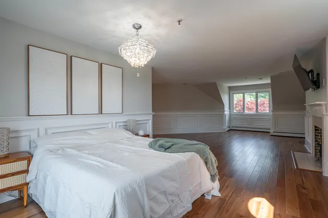 $2,249,000 | 51 Depot Road, Hampton Falls, NH 03844