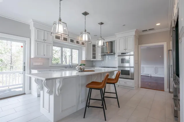 $2,249,000 | 51 Depot Road, Hampton Falls, NH 03844