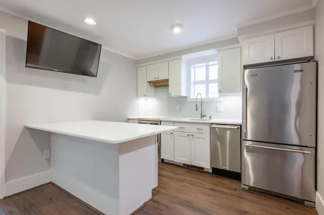 $2,249,000 | 51 Depot Road, Hampton Falls, NH 03844