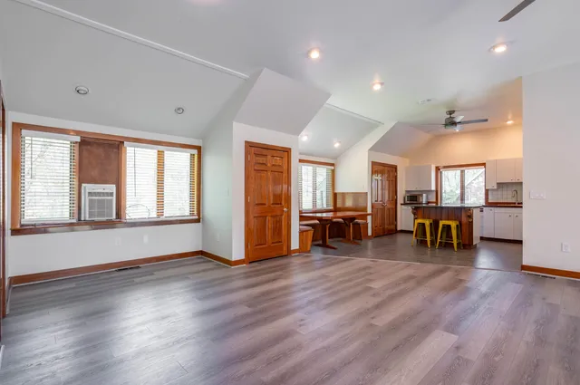 $2,249,000 | 51 Depot Road, Hampton Falls, NH 03844