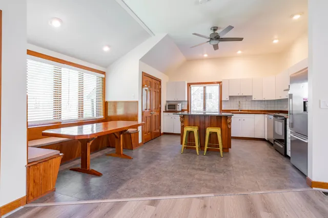 $2,249,000 | 51 Depot Road, Hampton Falls, NH 03844