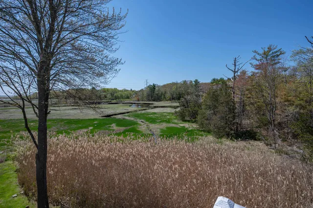 $2,249,000 | 51 Depot Road, Hampton Falls, NH 03844