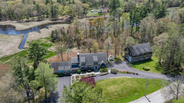 $2,249,000 | 51 Depot Road, Hampton Falls, NH 03844