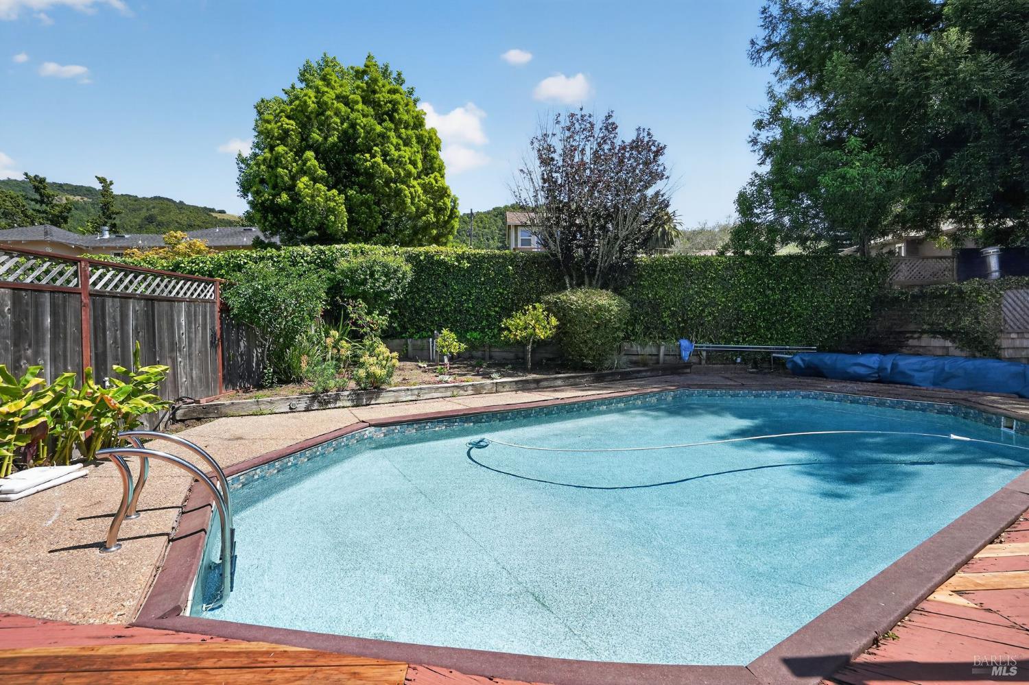 124 North San Pedro Road San Rafael, CA 94903 - Photo 17 of 21