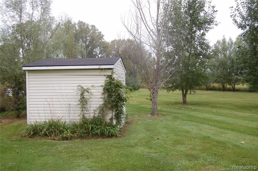 8172 West Coon Lake Road Gregory, MI 48137 - Photo 39 of 40