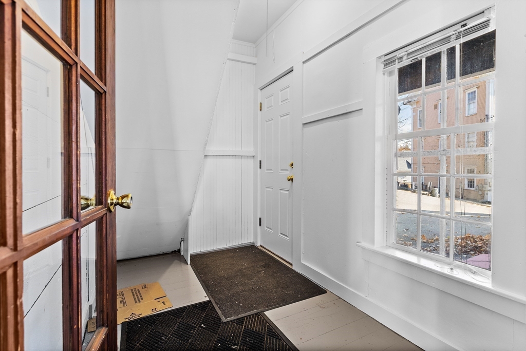 129 Main Street, Unit 129 Acton, MA 01720 - Photo 8 of 24