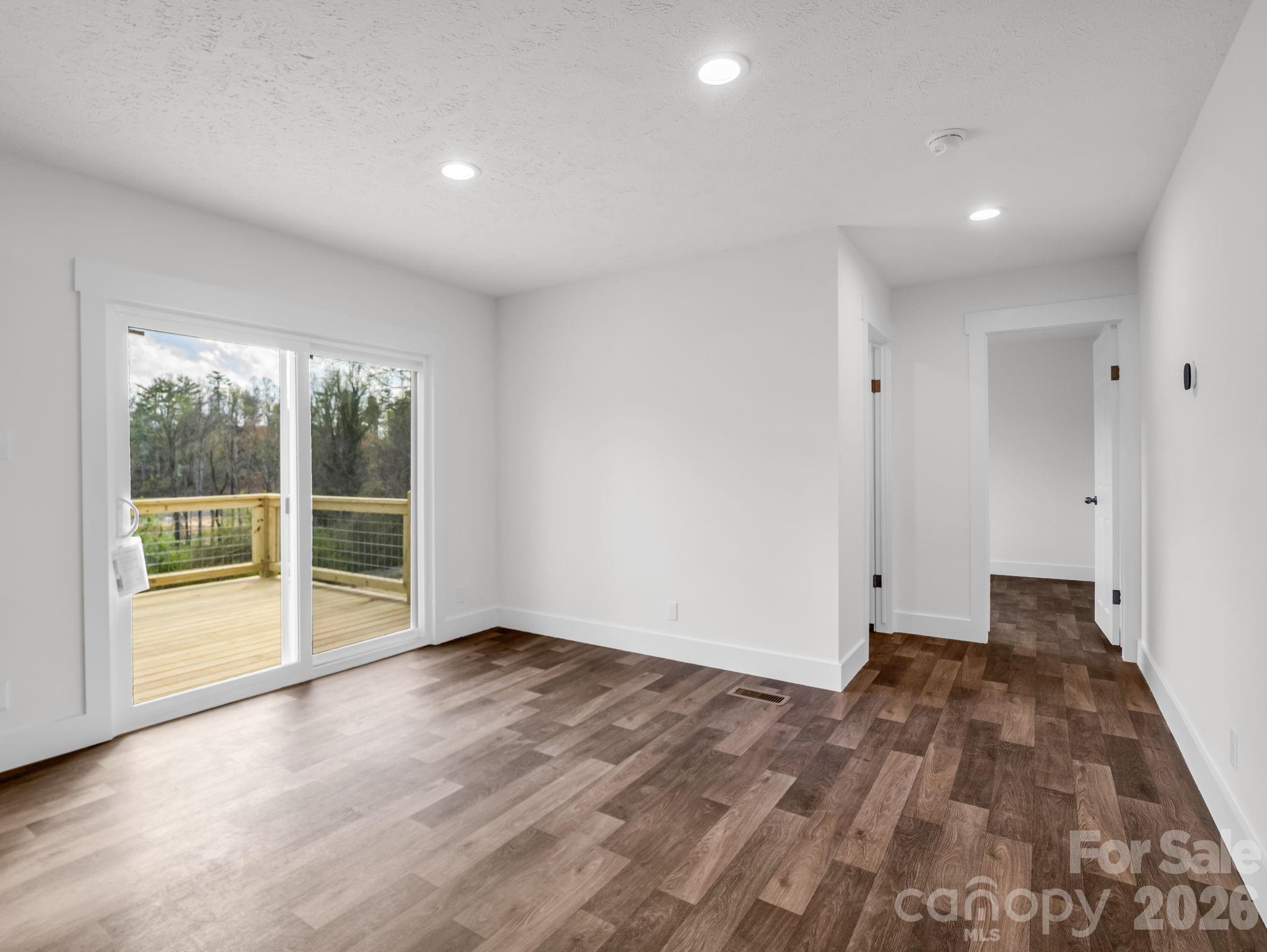 129 Haven Road East Flat Rock, NC 28726 - Photo 14 of 39