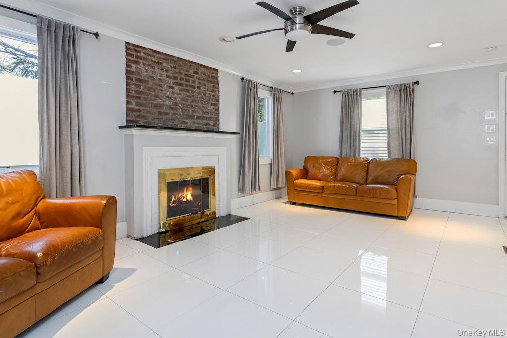 155 White Road Scarsdale, NY 10583 - Photo 7 of 16