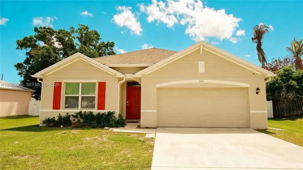 $3,200 | 2402 Southeast Gillette Avenue, Port St. Lucie, FL 34952