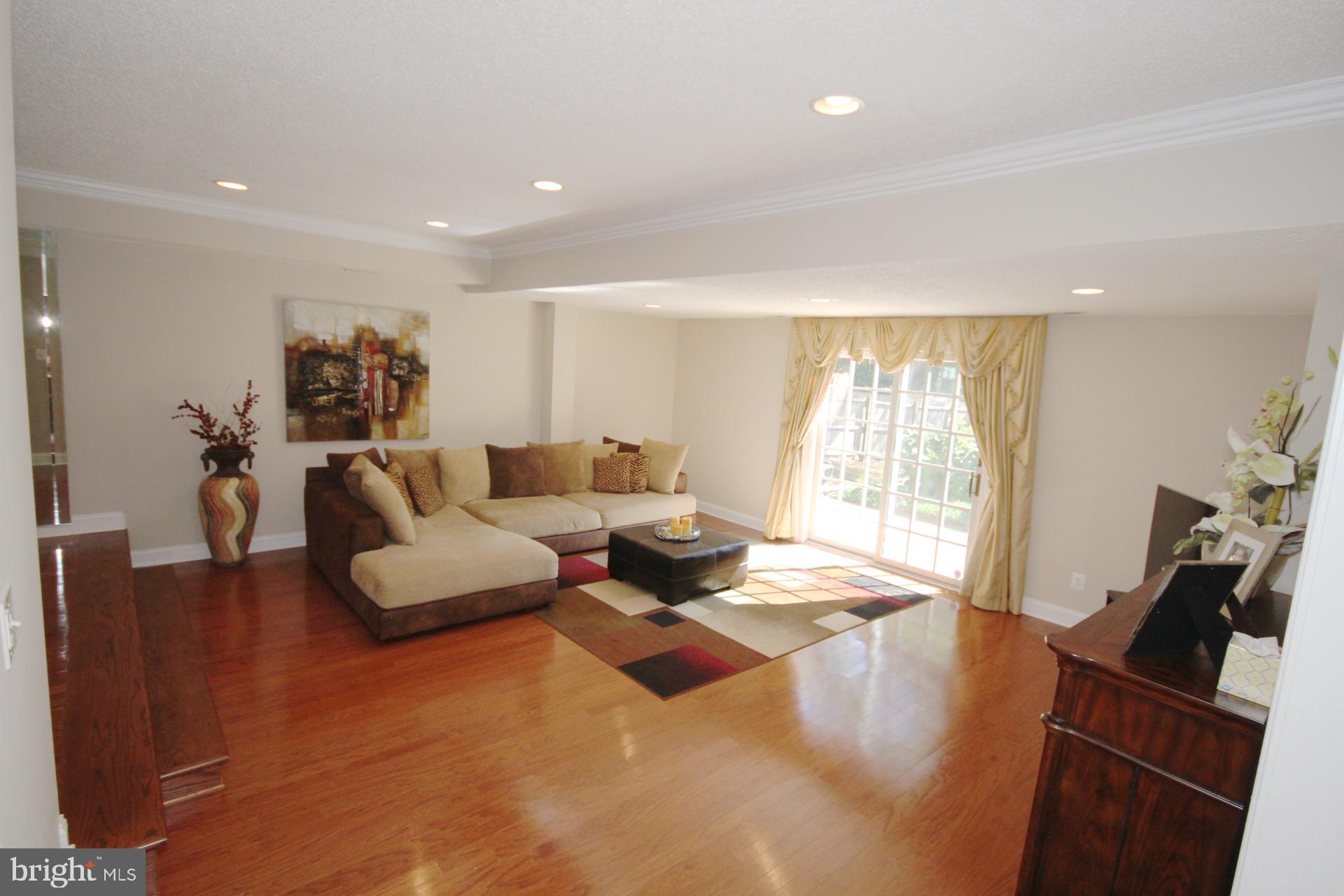 316 Thies Road Sewell, NJ 08080 - Photo 11 of 64 Gallery Image 11