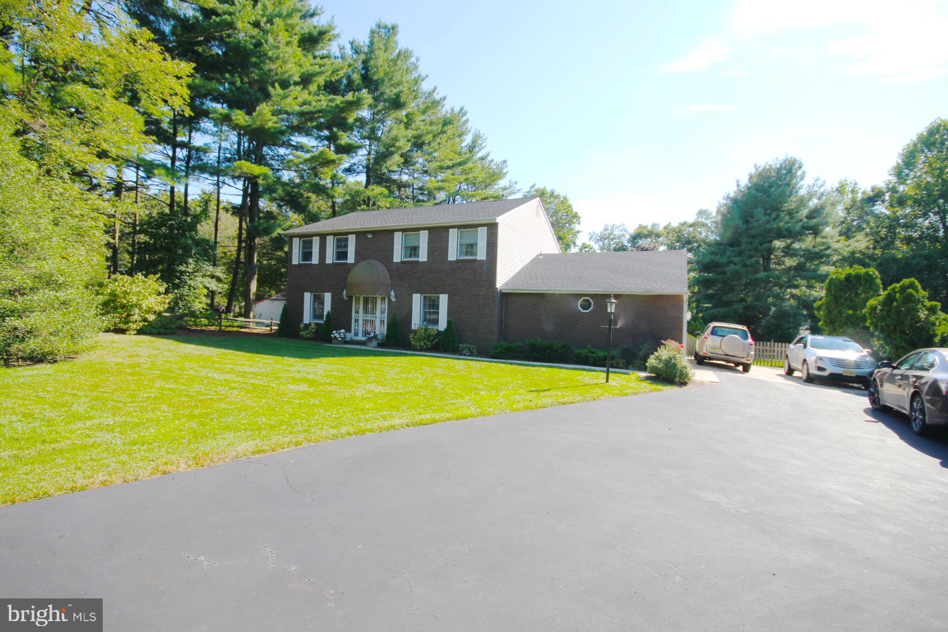 316 Thies Road Sewell, NJ 08080 - Photo 3 of 64 Gallery Image 3