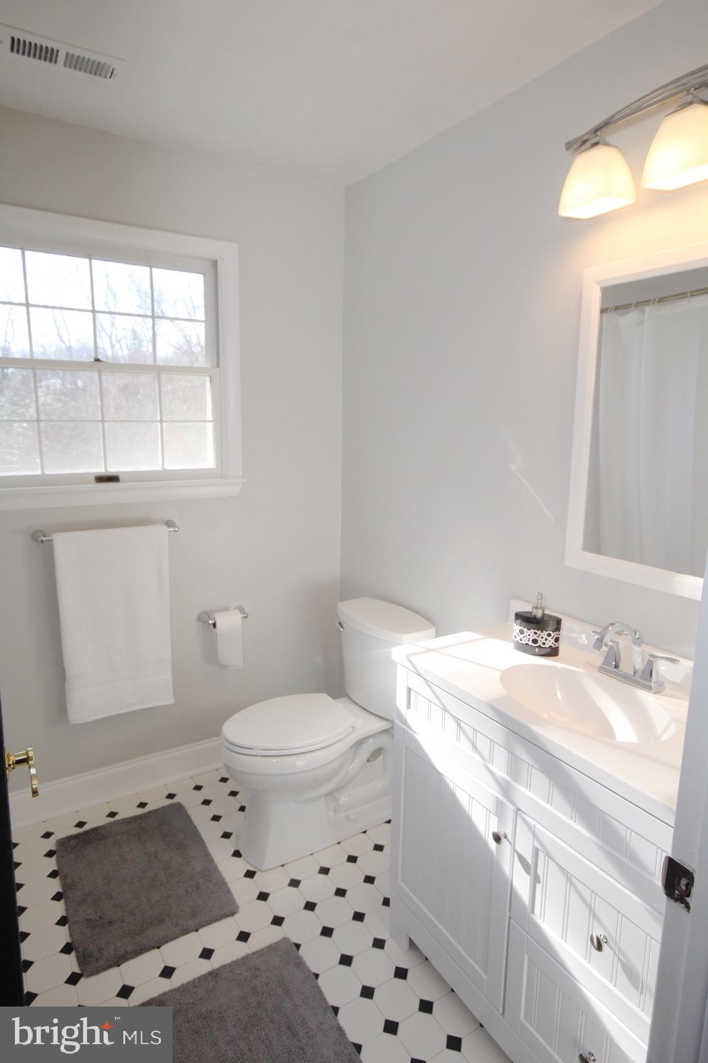 316 Thies Road Sewell, NJ 08080 - Photo 43 of 64 Gallery Image 43