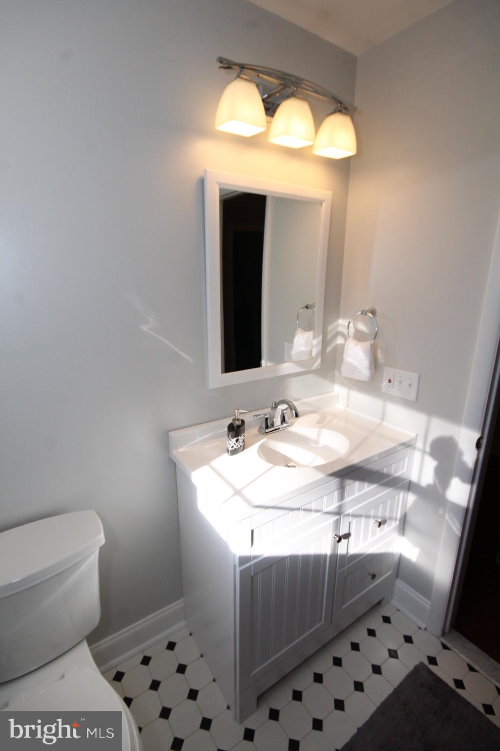316 Thies Road Sewell, NJ 08080 - Photo 45 of 64 Gallery Image 45