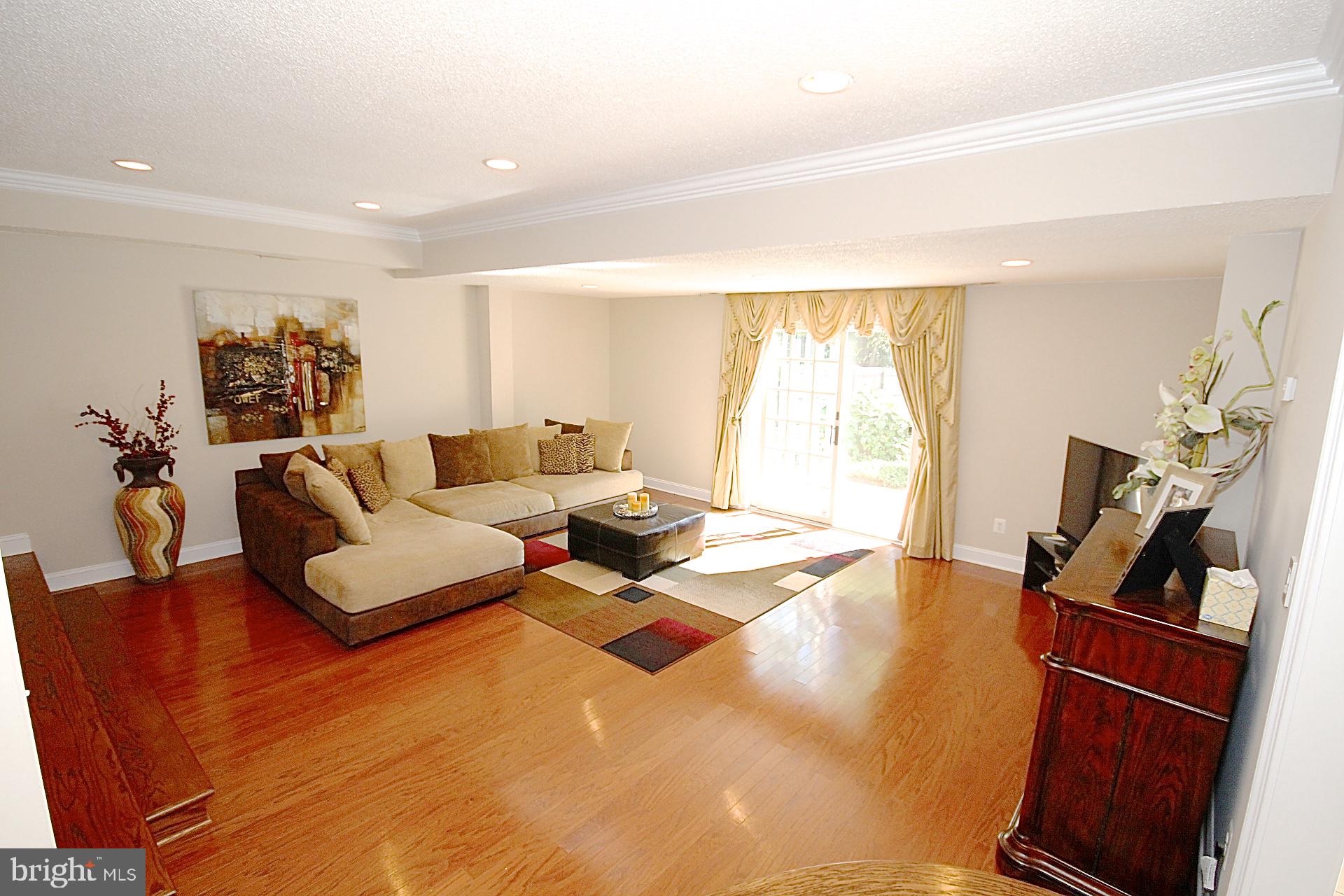 316 Thies Road Sewell, NJ 08080 - Photo 9 of 64 Gallery Image 9