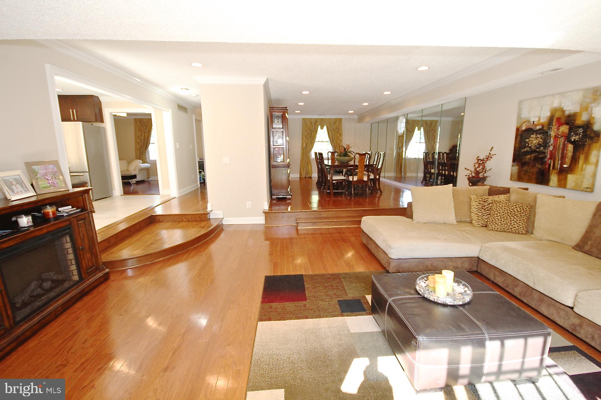 316 Thies Road Sewell, NJ 08080 - Photo 10 of 64 Gallery Image 10