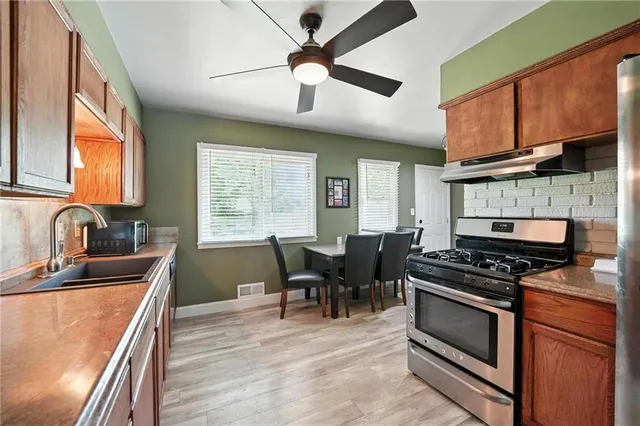 $210,000 | 2404 East Red Bridge Road, Kansas City, MO 64131