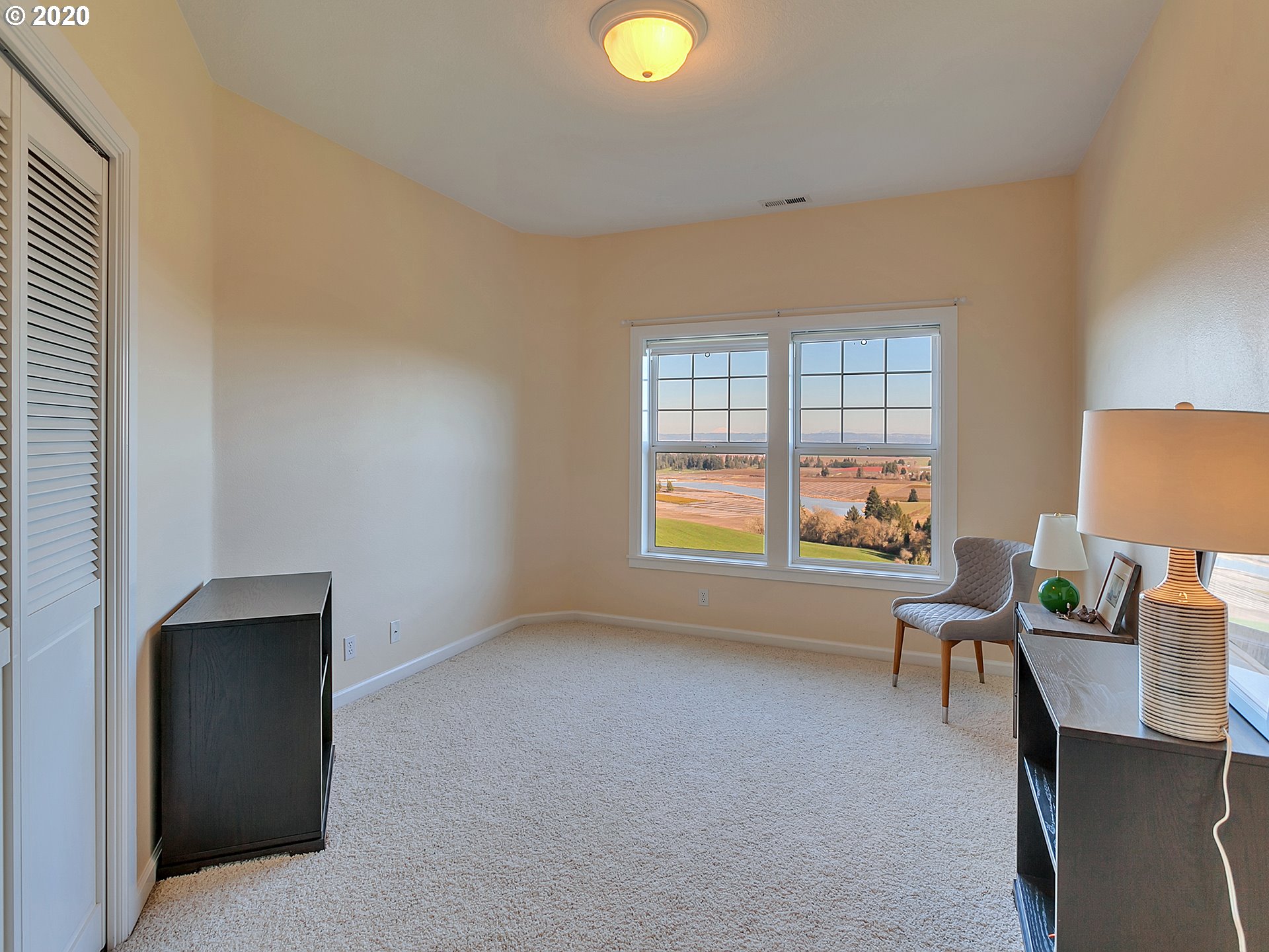 7447 Southwest Hergert Road Cornelius, OR 97113 - Photo 13 of 32