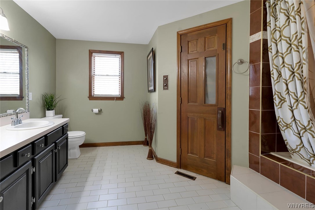 91 Kingsview Road Amherst, NY 14221 - Photo 23 of 34