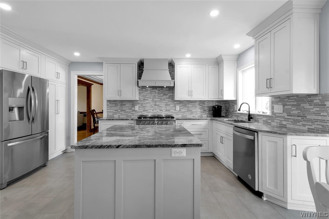 91 Kingsview Road Amherst, NY 14221 - Photo 8 of 34