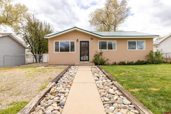$339,000 | 725 East 2nd Street, Cortez, CO 81321